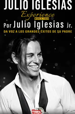 Julio Iglesias Jr. cantando en un escenario.